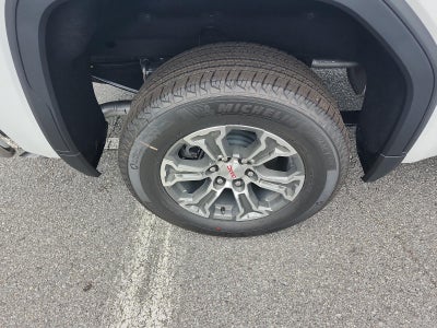 2026 GMC Sierra 1500 Crew Cab Short Box 4-Wheel Drive SLT