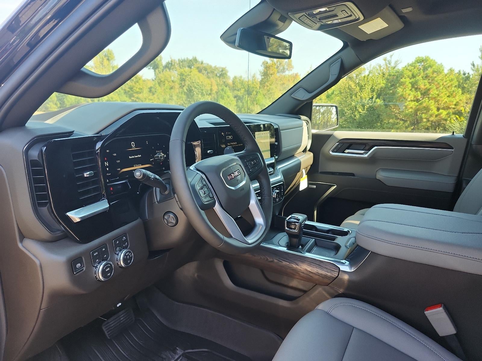 2026 GMC Sierra 1500 Crew Cab Short Box 4-Wheel Drive SLT