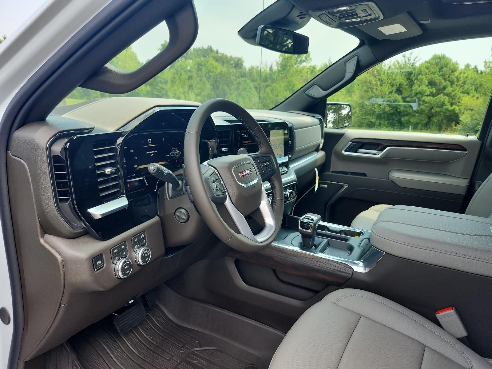 2026 GMC Sierra 1500 Crew Cab Short Box 4-Wheel Drive SLT