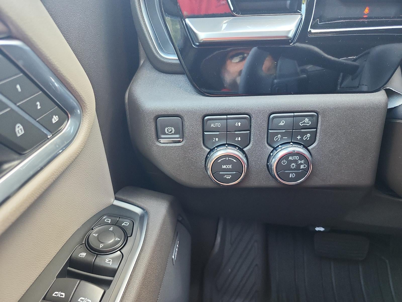 2026 GMC Sierra 1500 Crew Cab Short Box 4-Wheel Drive SLT