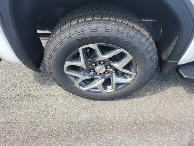 2026 GMC Sierra 1500 Crew Cab Short Box 4-Wheel Drive SLT