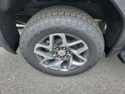 2026 GMC Sierra 1500 Crew Cab Short Box 4-Wheel Drive SLT