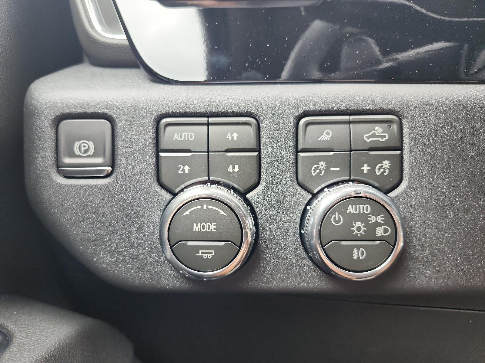 2026 GMC Sierra 1500 Crew Cab Short Box 4-Wheel Drive SLT