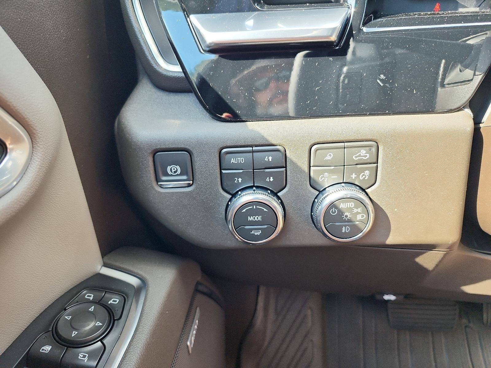 2026 GMC Sierra 1500 Crew Cab Short Box 4-Wheel Drive SLT