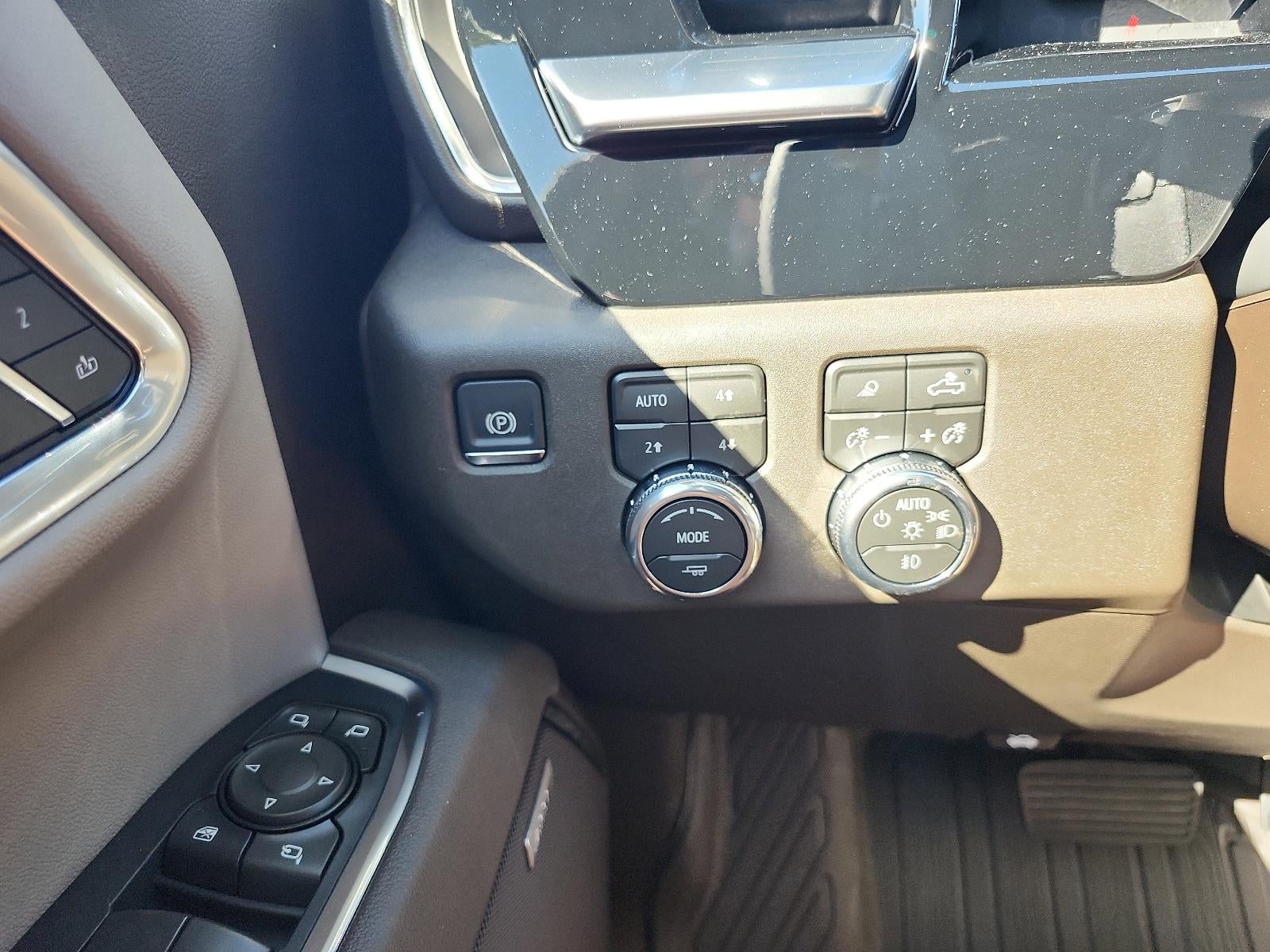 2026 GMC Sierra 1500 Crew Cab Short Box 4-Wheel Drive SLT