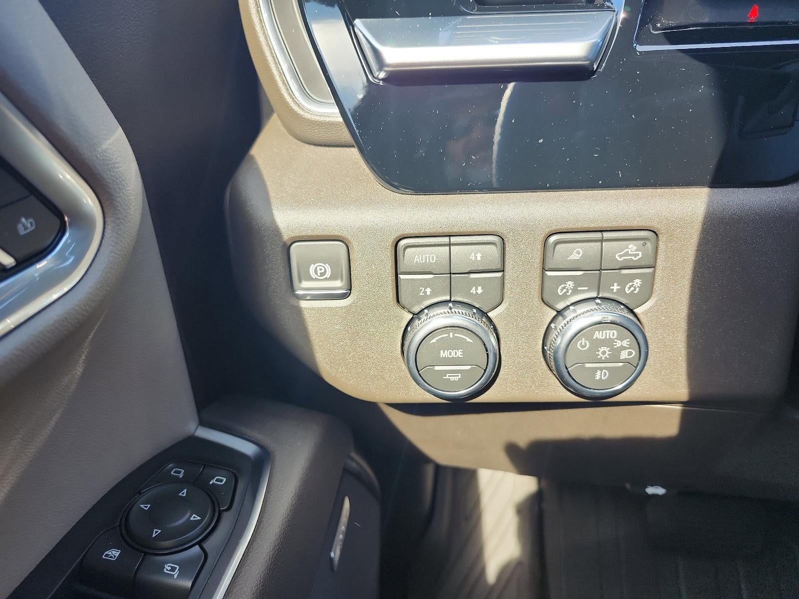 2026 GMC Sierra 1500 Crew Cab Short Box 4-Wheel Drive SLT