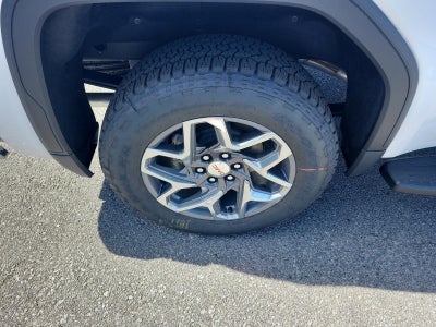 2026 GMC Sierra 1500 Crew Cab Short Box 4-Wheel Drive SLT