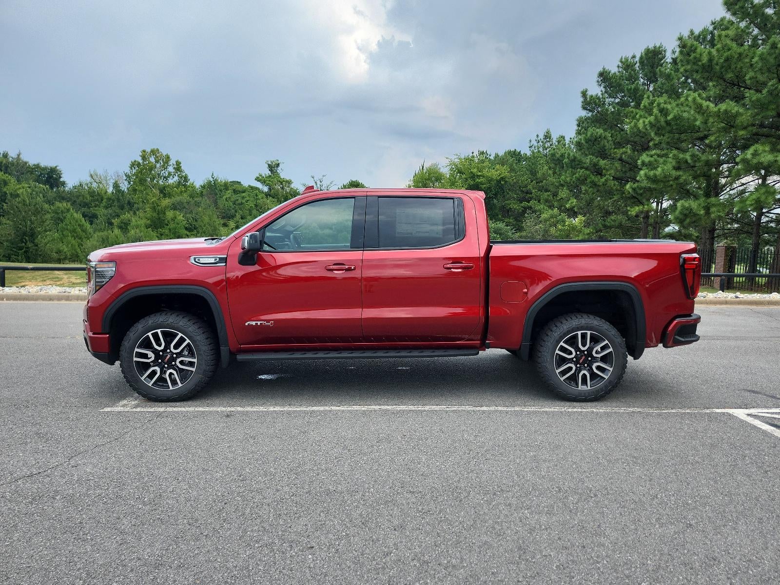 2026 GMC Sierra 1500 Crew Cab Short Box 4-Wheel Drive AT4