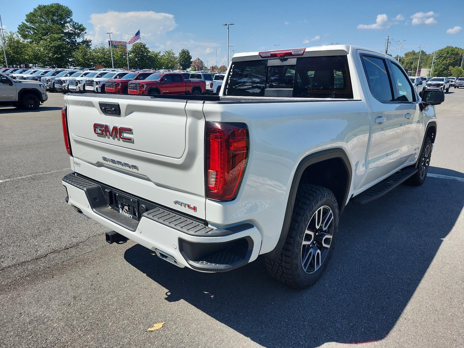 2026 GMC Sierra 1500 Crew Cab Short Box 4-Wheel Drive AT4