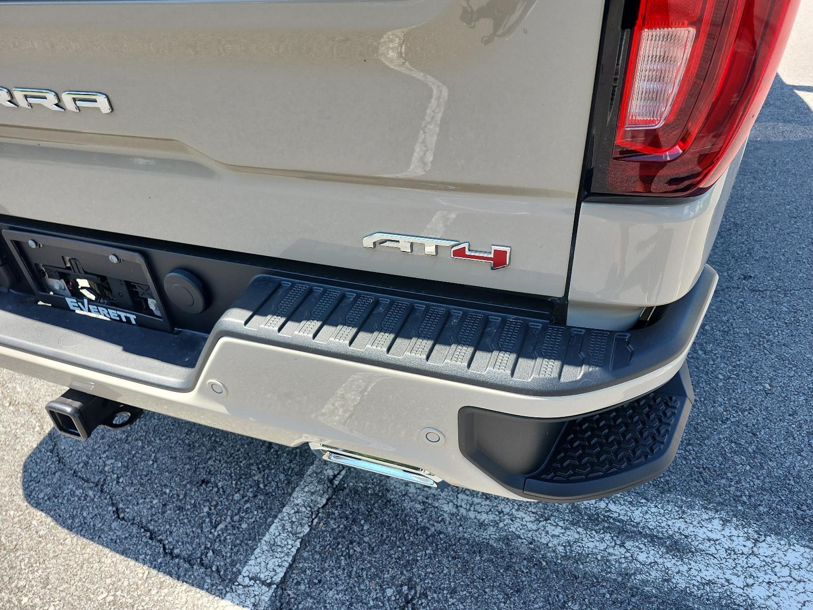 2026 GMC Sierra 1500 Crew Cab Short Box 4-Wheel Drive AT4