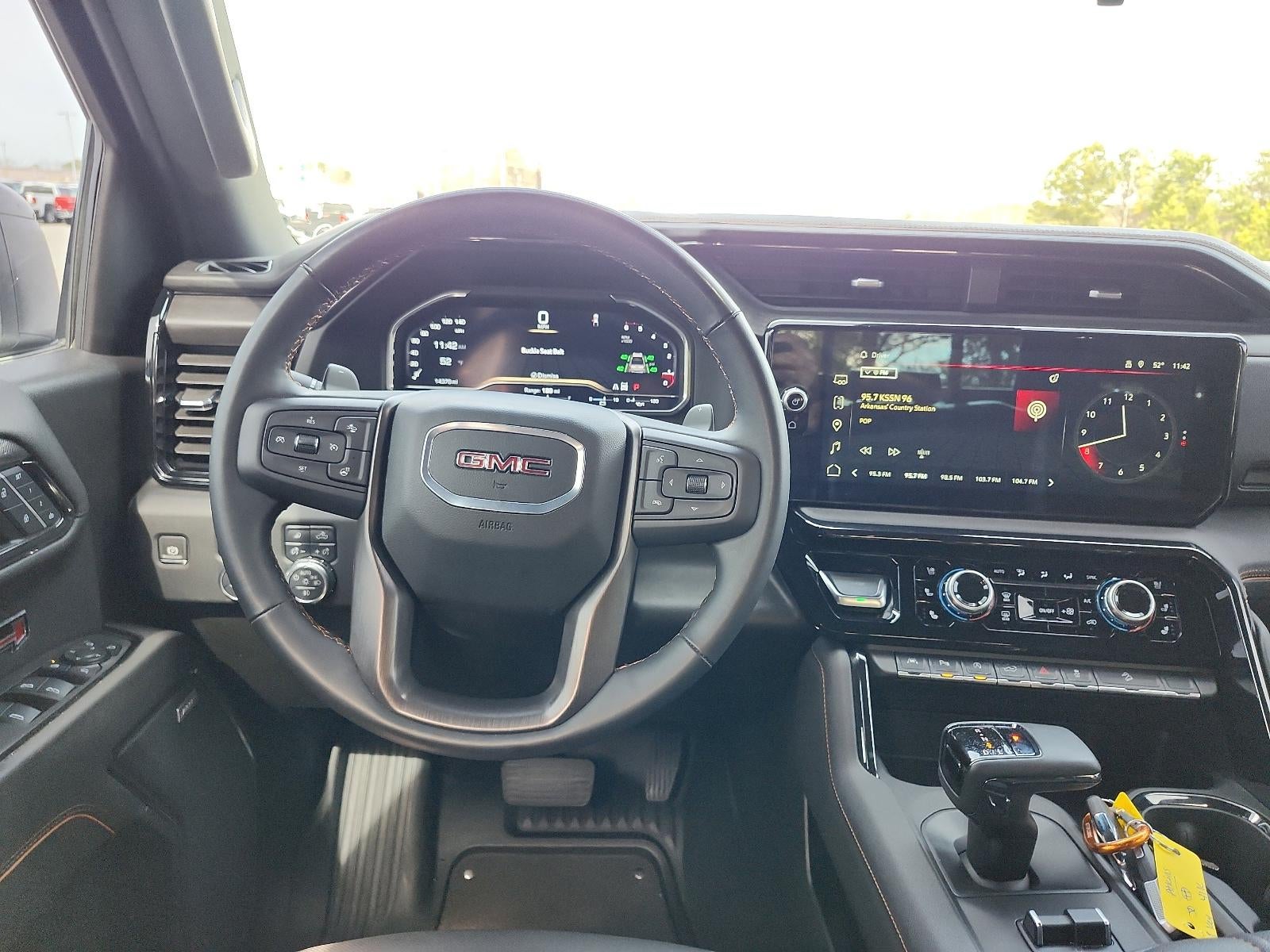 2024 GMC Sierra 1500 AT4