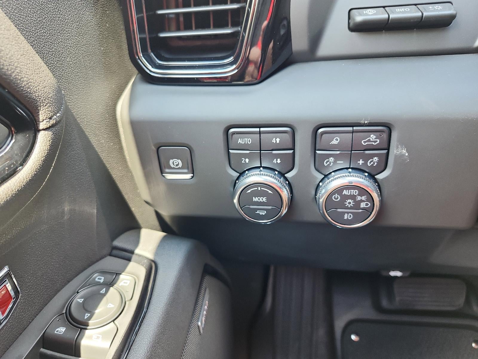 2026 GMC Sierra 1500 Crew Cab Short Box 4-Wheel Drive AT4