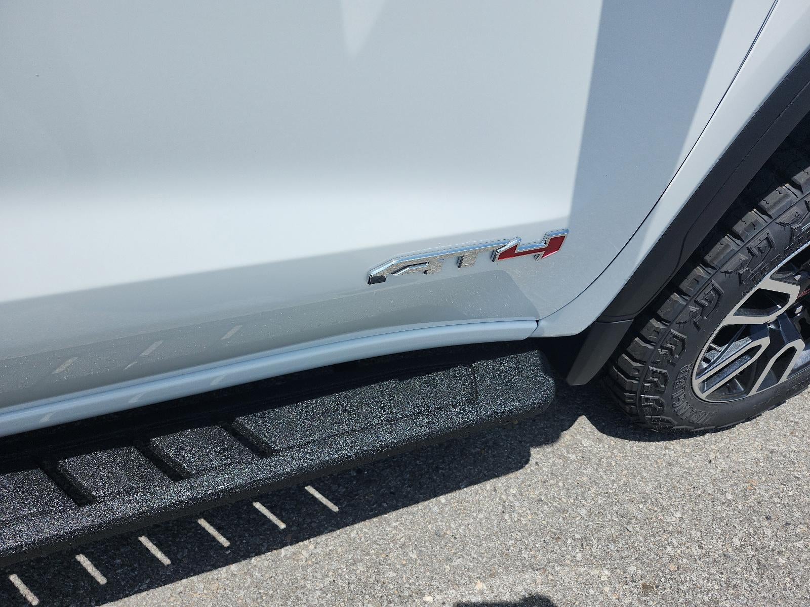 2026 GMC Sierra 1500 Crew Cab Short Box 4-Wheel Drive AT4