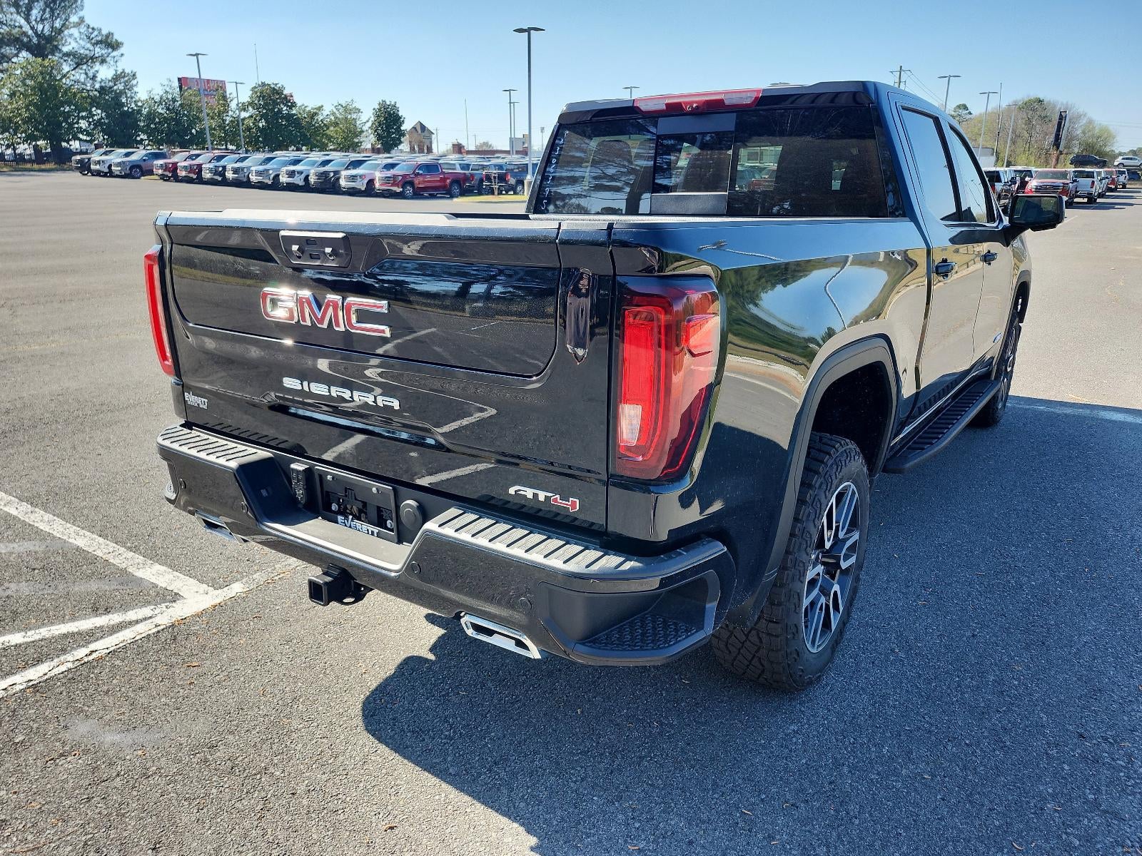2026 GMC Sierra 1500 Crew Cab Short Box 4-Wheel Drive AT4
