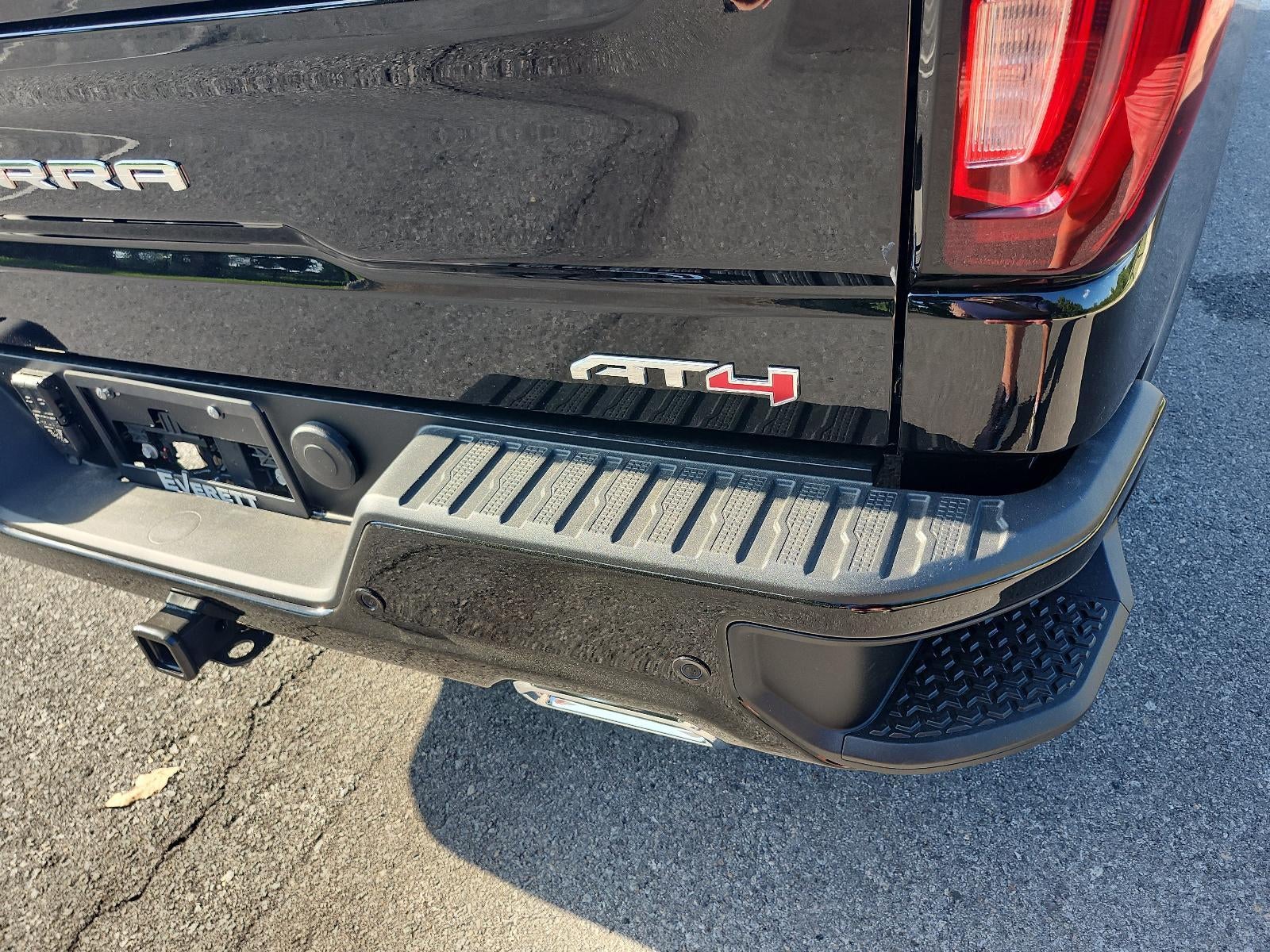 2026 GMC Sierra 1500 Crew Cab Short Box 4-Wheel Drive AT4