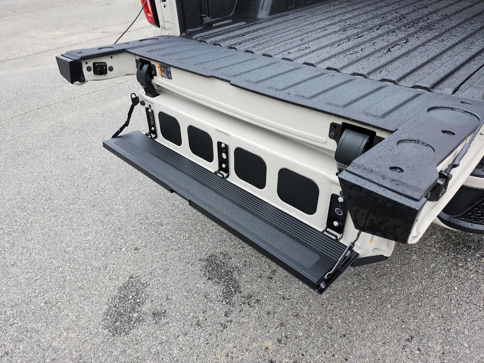 2026 GMC Sierra 1500 Crew Cab Short Box 4-Wheel Drive AT4