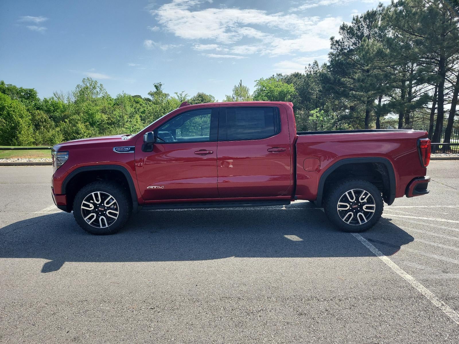 2026 GMC Sierra 1500 Crew Cab Short Box 4-Wheel Drive AT4