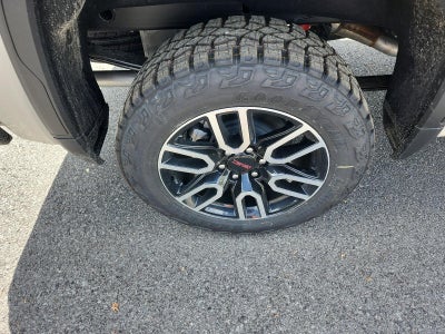 2026 GMC Sierra 1500 Crew Cab Short Box 4-Wheel Drive AT4