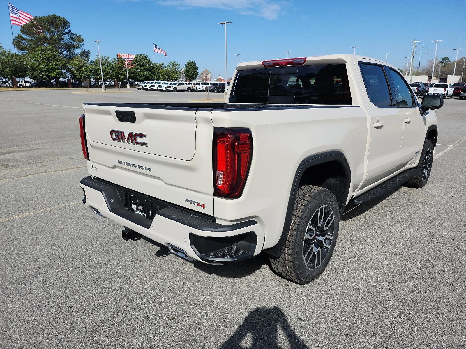 2026 GMC Sierra 1500 Crew Cab Short Box 4-Wheel Drive AT4
