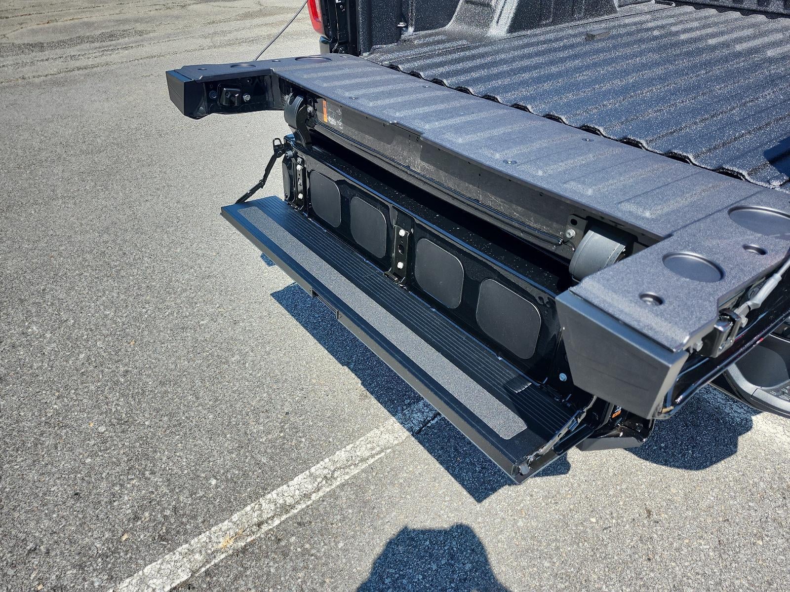 2026 GMC Sierra 1500 Crew Cab Short Box 4-Wheel Drive AT4