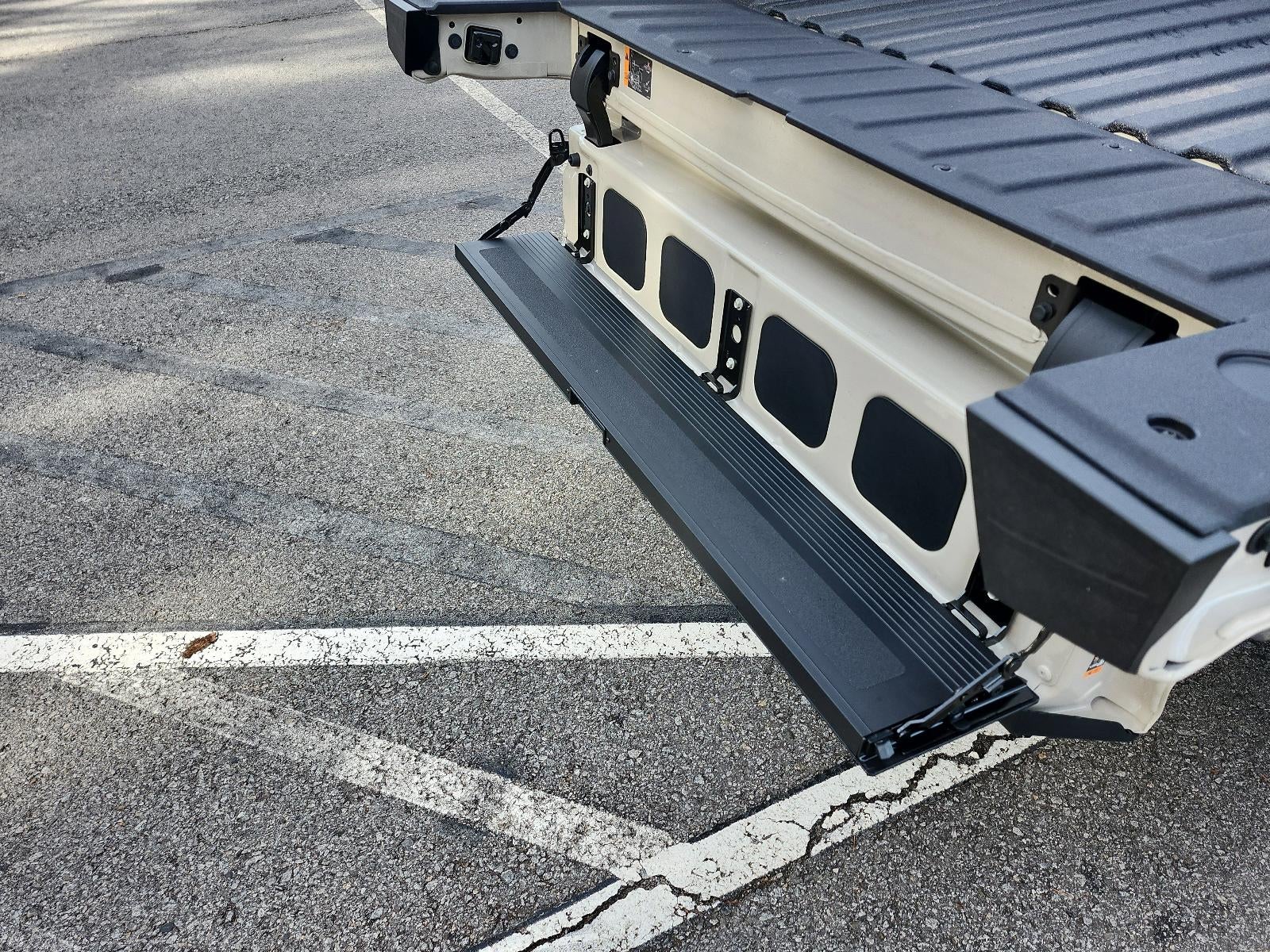 2026 GMC Sierra 1500 Crew Cab Short Box 4-Wheel Drive AT4