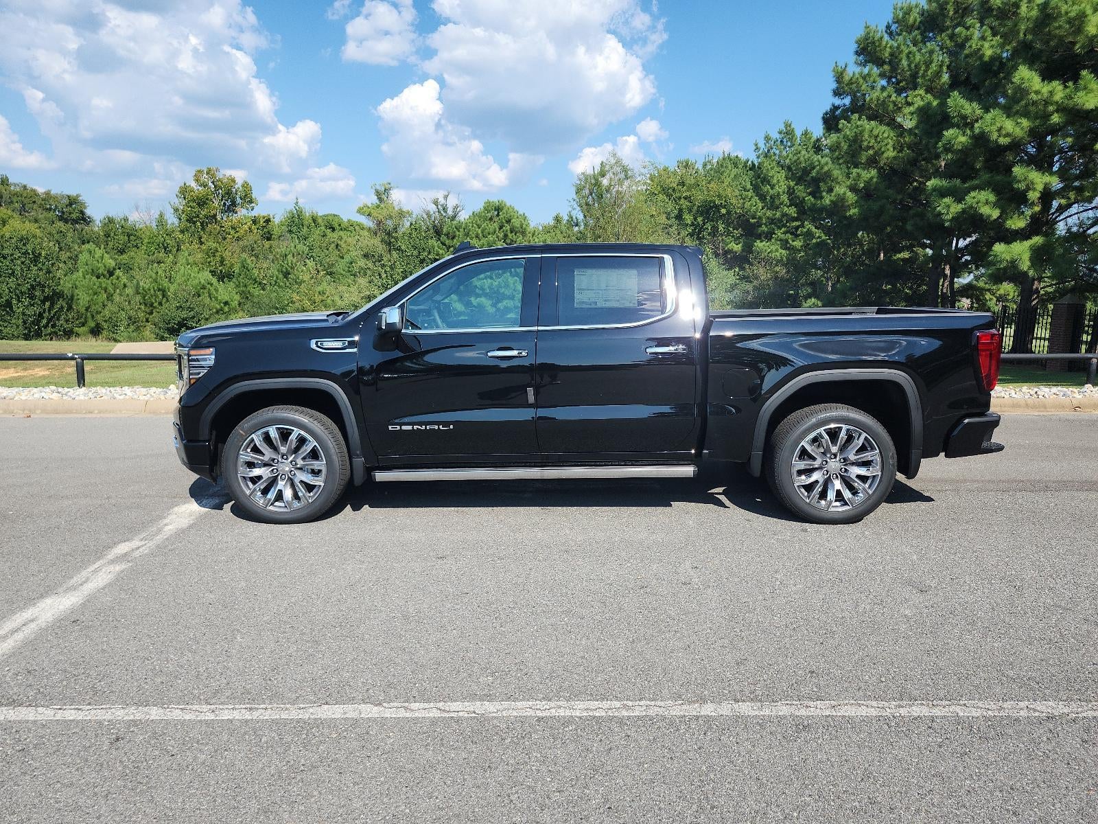 2026 GMC Sierra 1500 Crew Cab Short Box 4-Wheel Drive Denali