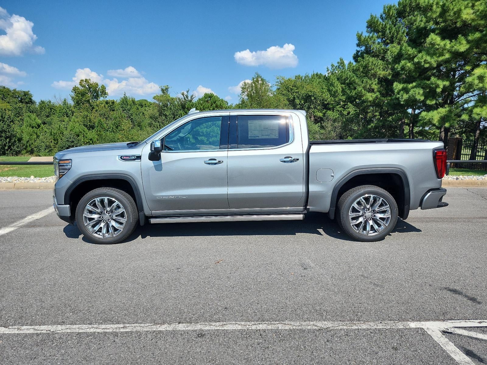 2026 GMC Sierra 1500 Crew Cab Short Box 4-Wheel Drive Denali