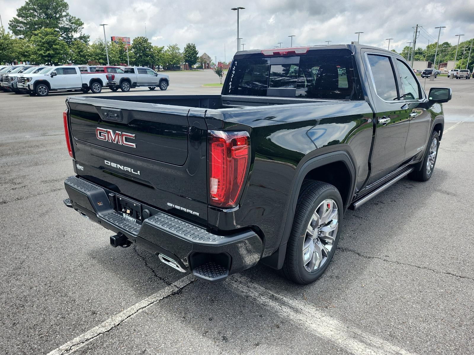 2026 GMC Sierra 1500 Crew Cab Short Box 4-Wheel Drive Denali