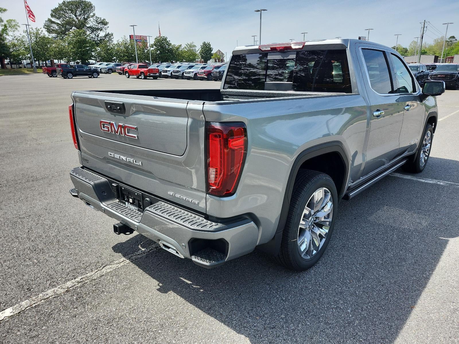 2026 GMC Sierra 1500 Crew Cab Short Box 4-Wheel Drive Denali