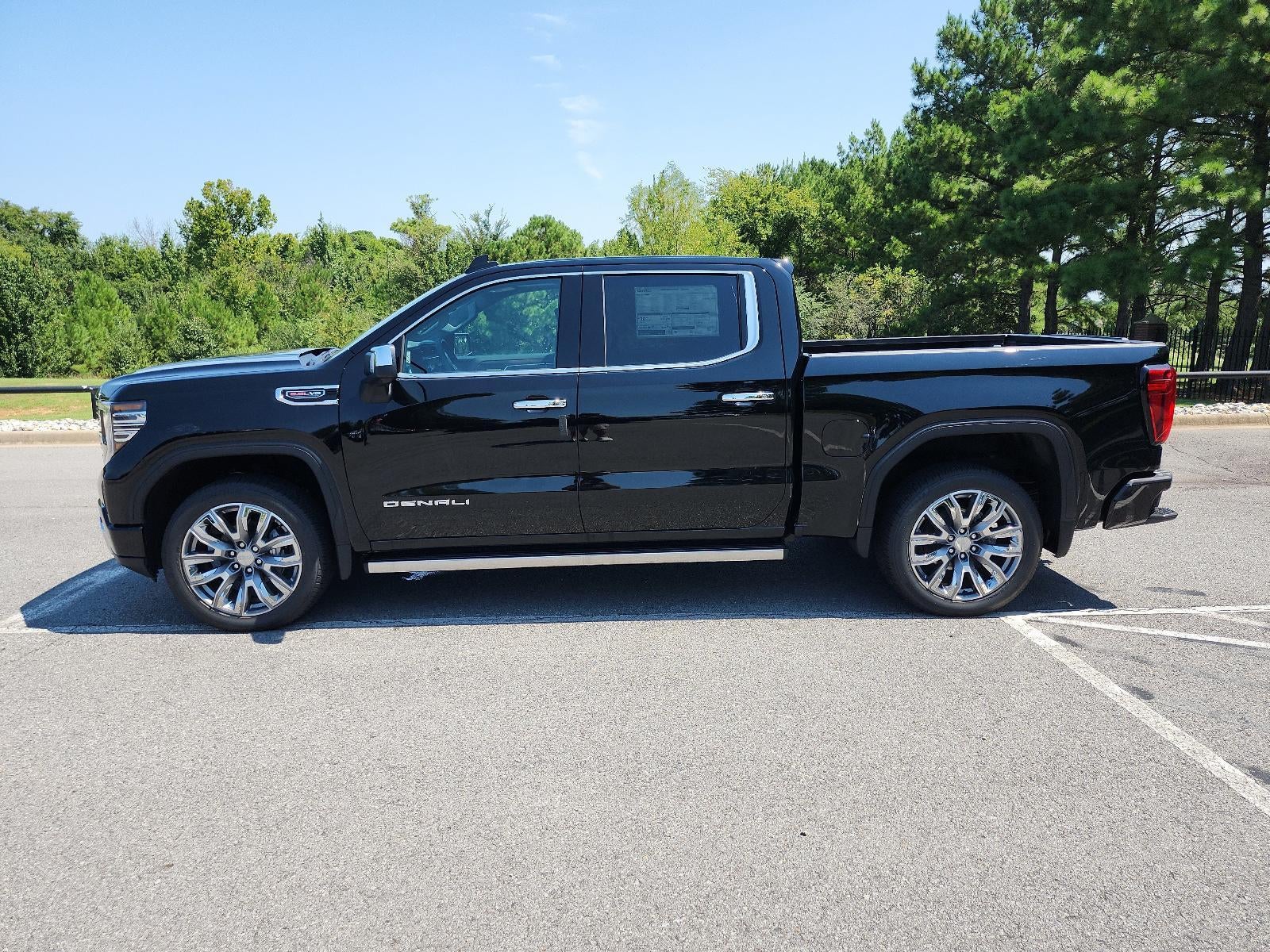 2026 GMC Sierra 1500 Crew Cab Short Box 4-Wheel Drive Denali