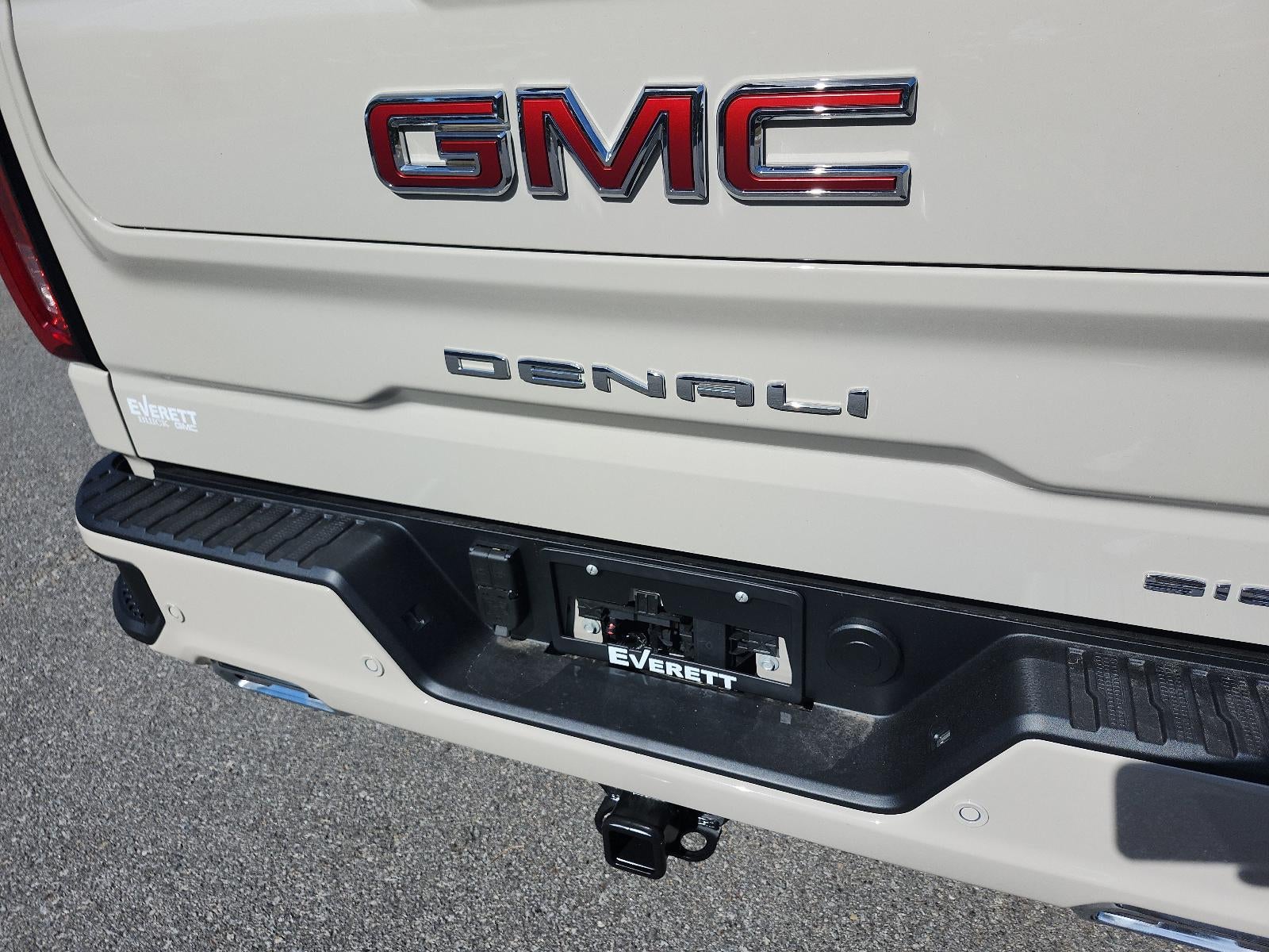 2026 GMC Sierra 1500 Crew Cab Short Box 4-Wheel Drive Denali