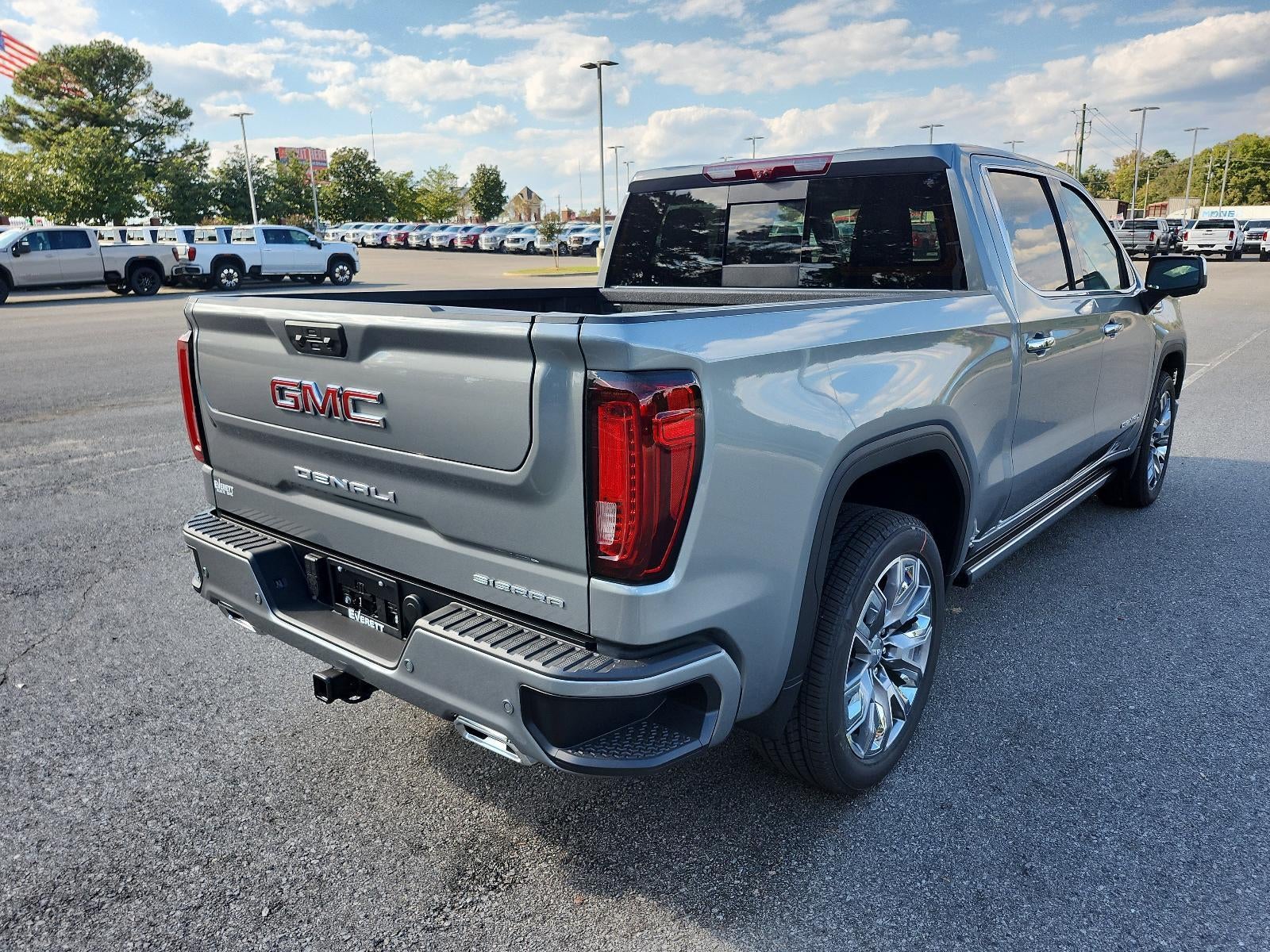 2026 GMC Sierra 1500 Crew Cab Short Box 4-Wheel Drive Denali