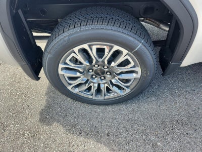 2026 GMC Sierra 1500 Crew Cab Short Box 4-Wheel Drive Denali Ultimate