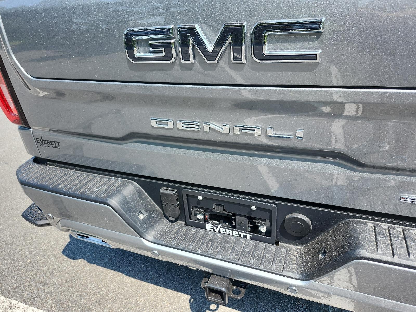 2026 GMC Sierra 1500 Crew Cab Short Box 4-Wheel Drive Denali Ultimate