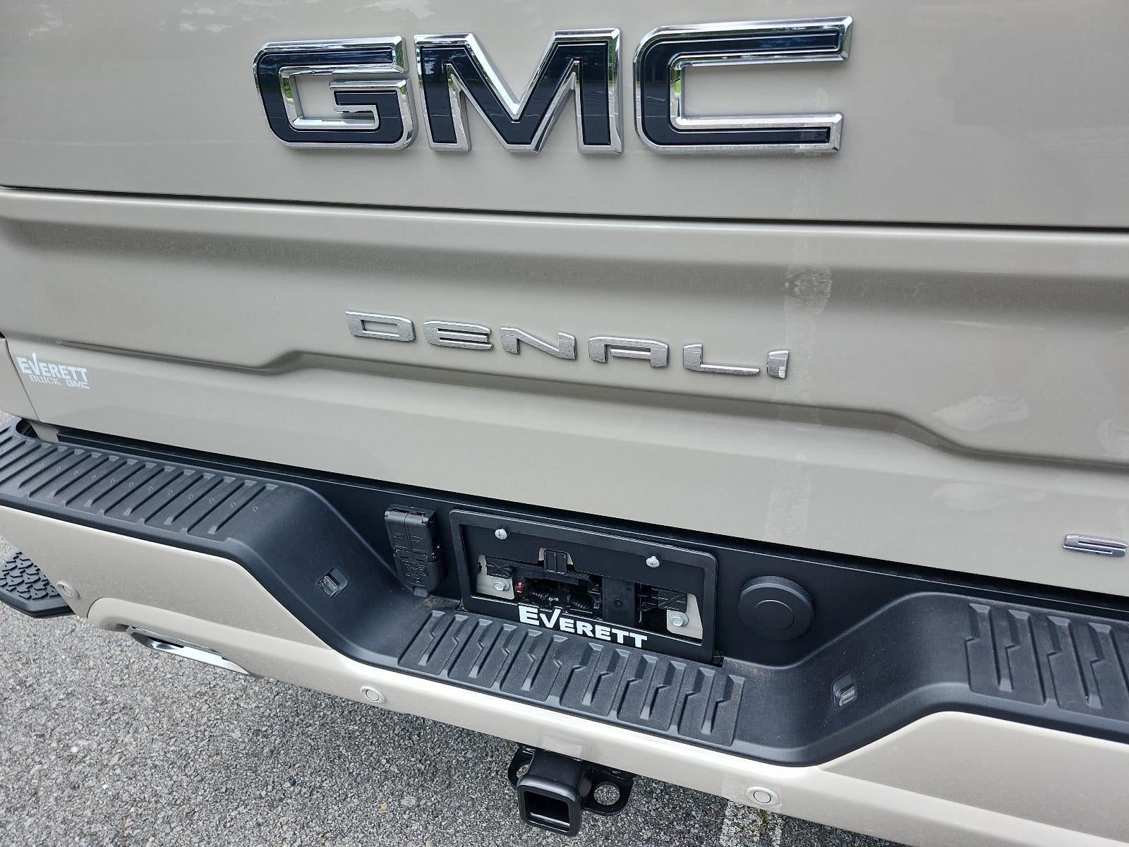 2026 GMC Sierra 1500 Crew Cab Short Box 4-Wheel Drive Denali Ultimate