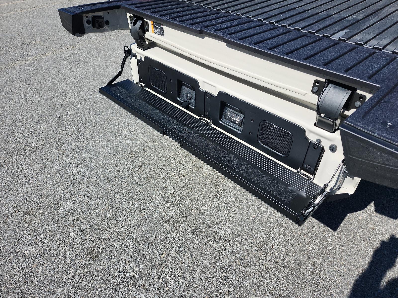 2026 GMC Sierra 1500 Crew Cab Short Box 4-Wheel Drive Denali Ultimate