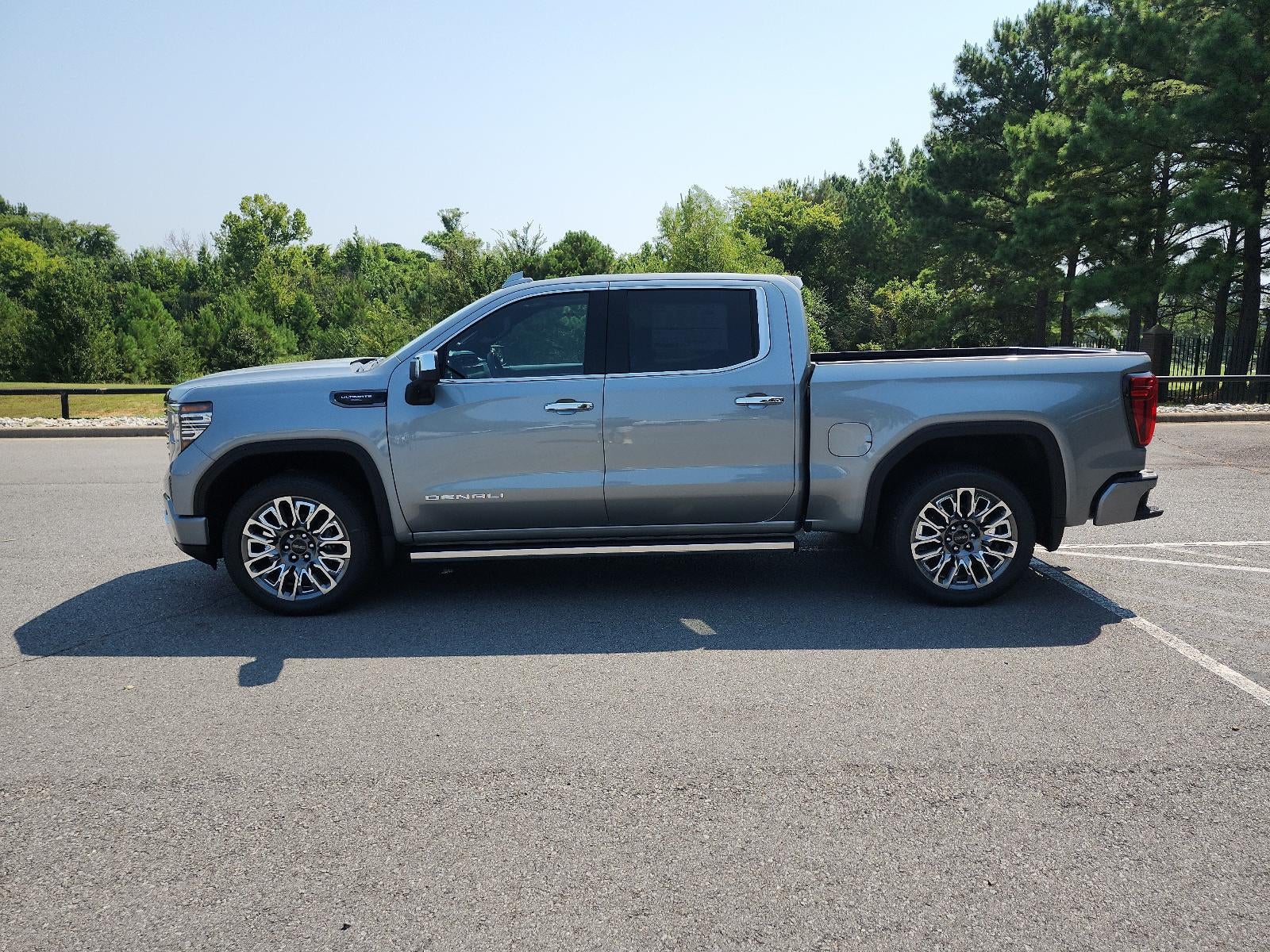 2026 GMC Sierra 1500 Crew Cab Short Box 4-Wheel Drive Denali Ultimate