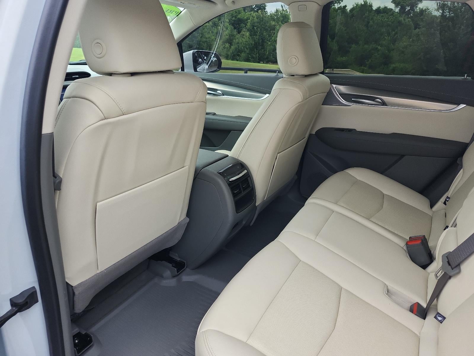 2024 Cadillac XT5 FWD Premium Luxury