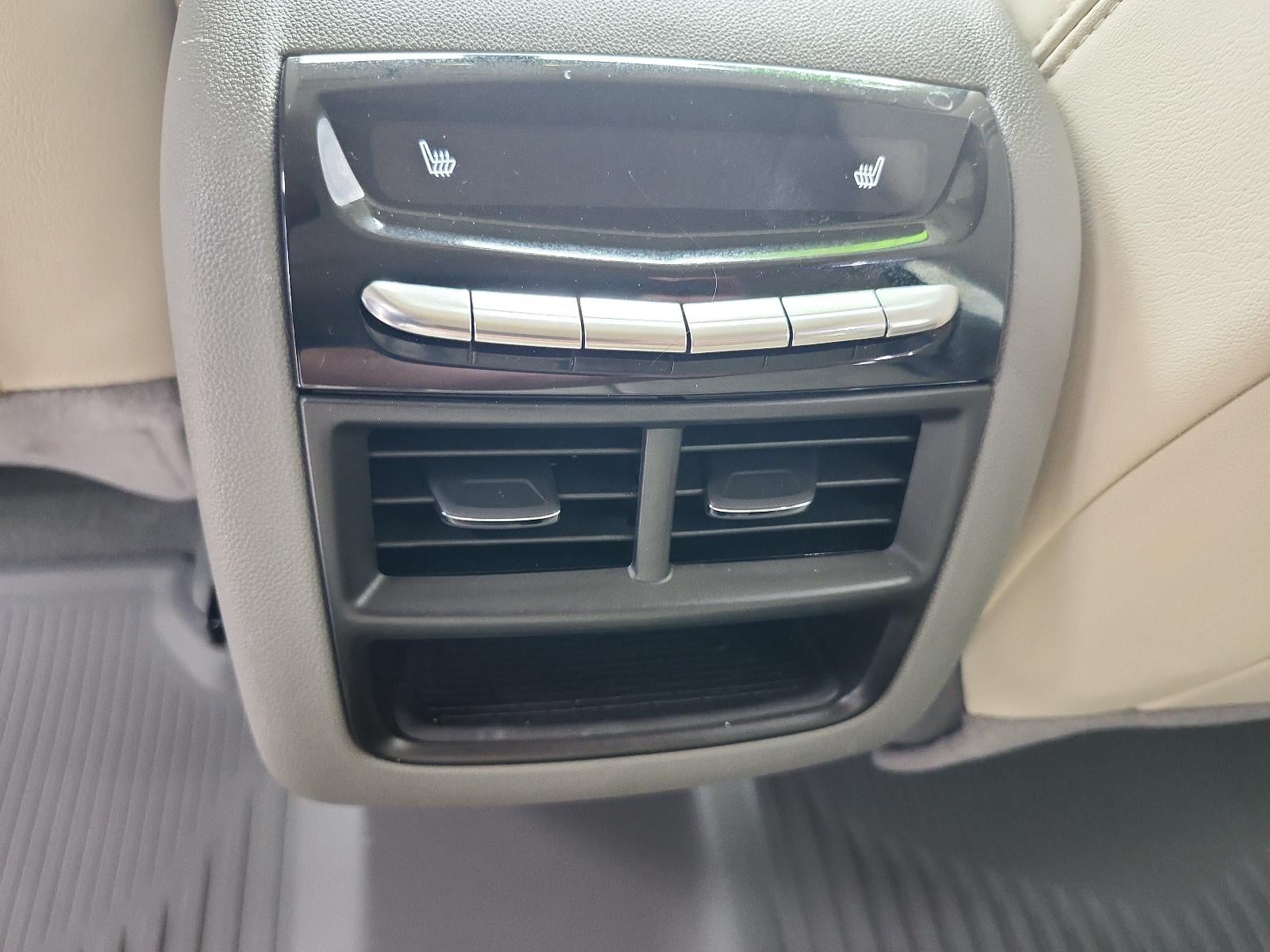 2024 Cadillac XT5 FWD Premium Luxury