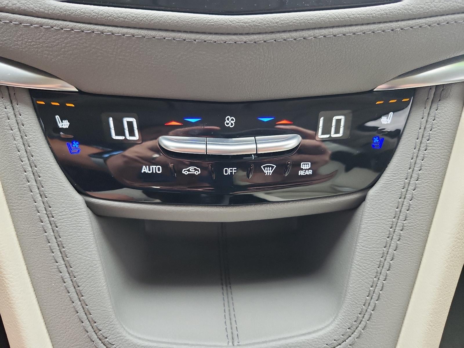 2024 Cadillac XT5 FWD Premium Luxury