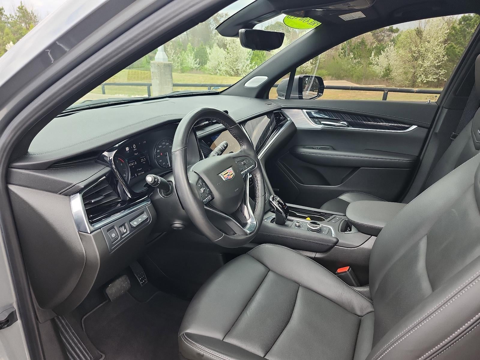 2023 Cadillac XT6 FWD Premium Luxury