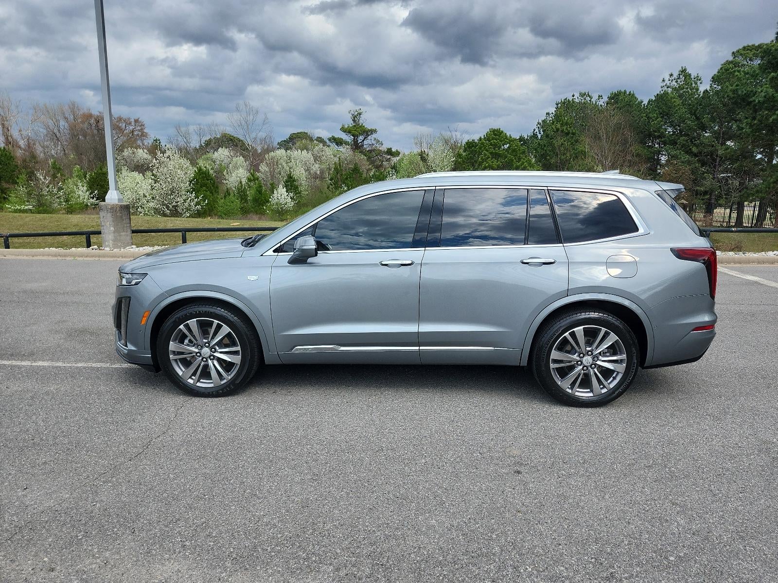 2023 Cadillac XT6 FWD Premium Luxury