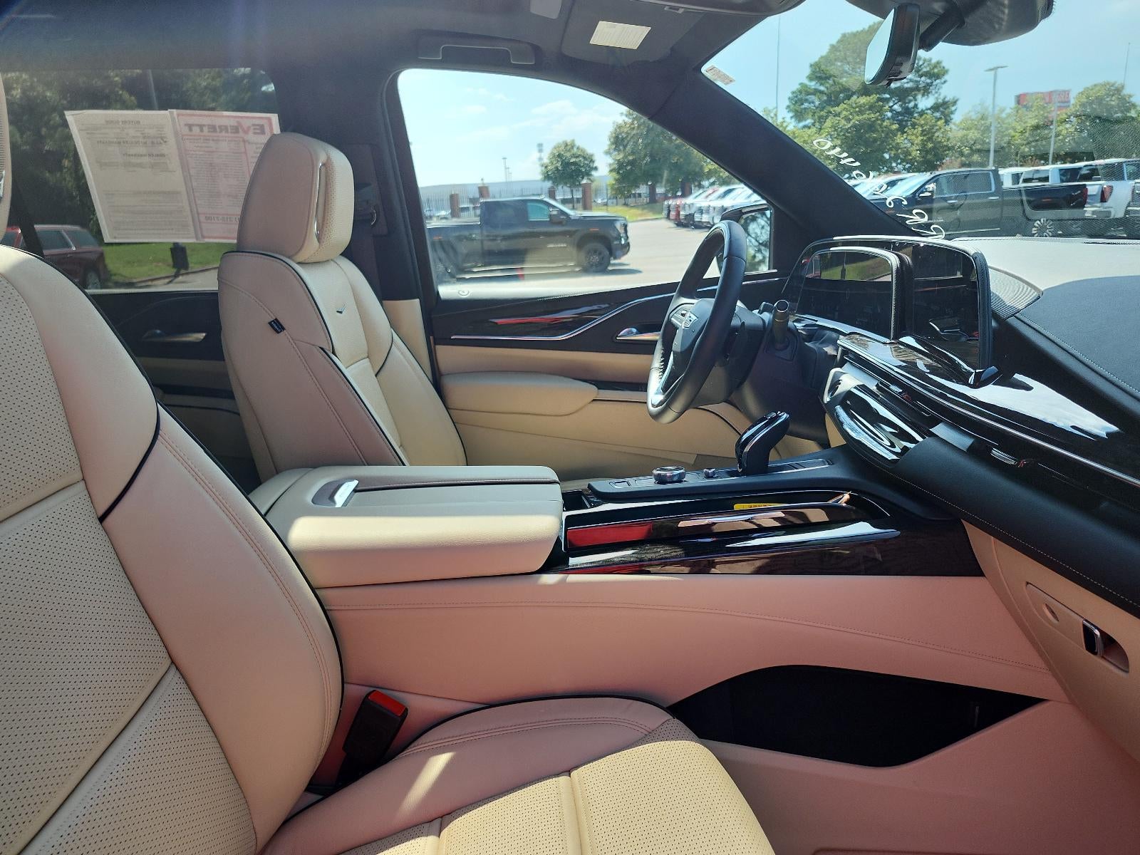 2024 Cadillac Escalade 4WD Premium Luxury