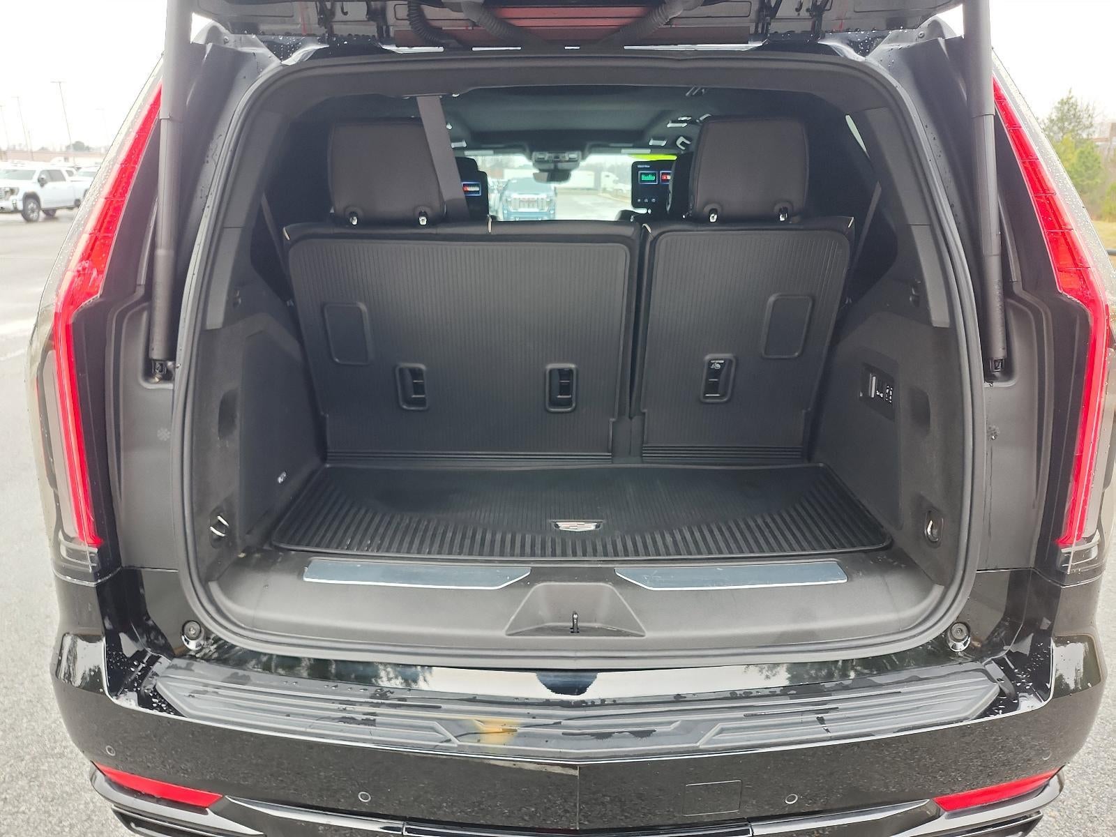 2024 Cadillac Escalade 4WD Sport Platinum