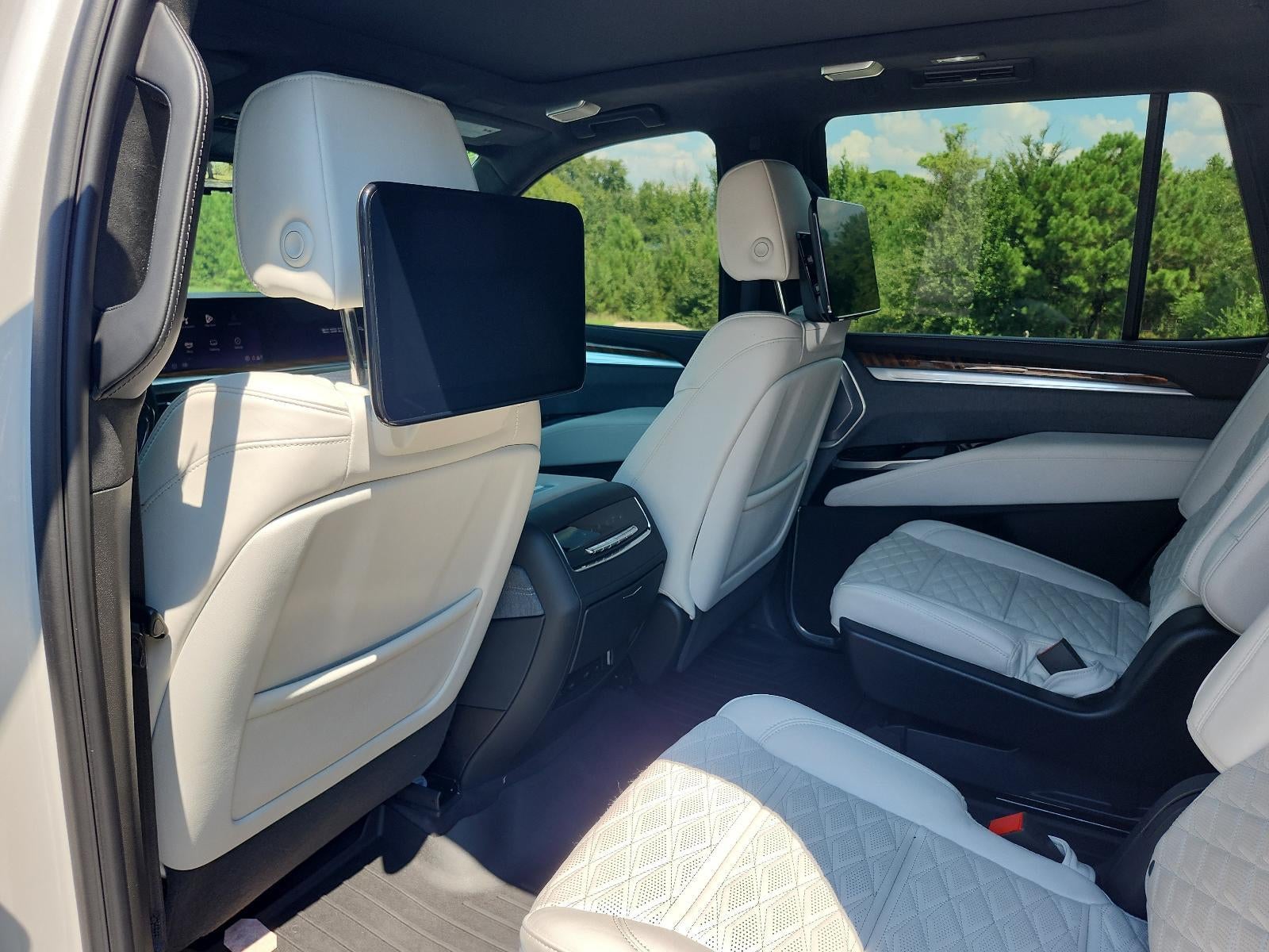 2025 Cadillac Escalade 4WD Sport Platinum