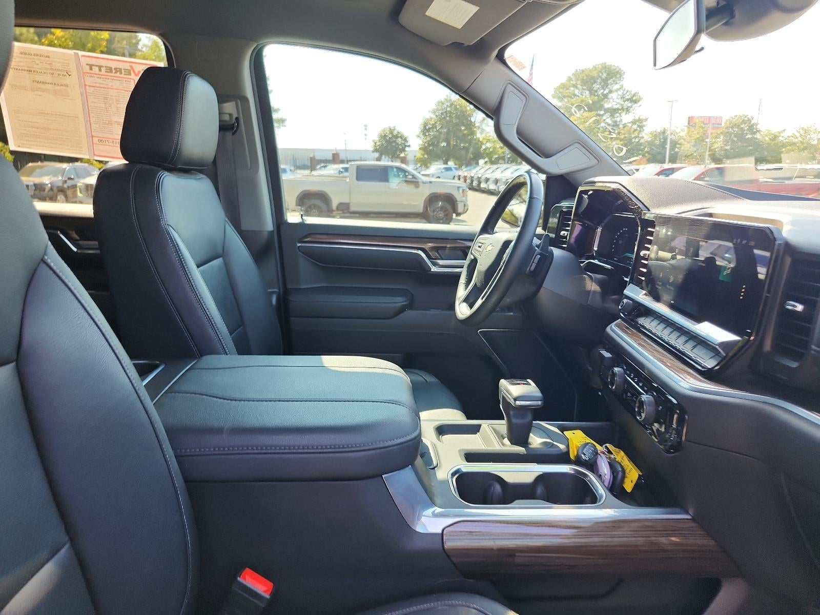 2024 Chevrolet Silverado 1500 LT