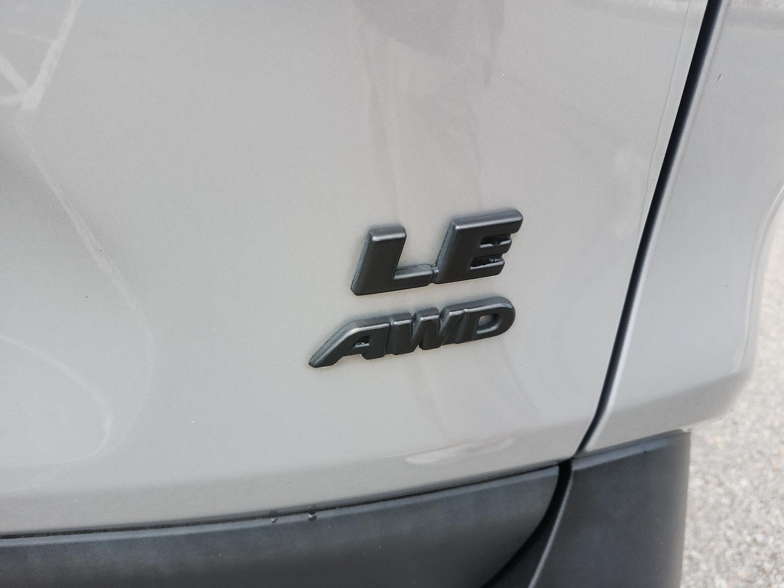 2022 Toyota RAV4 LE