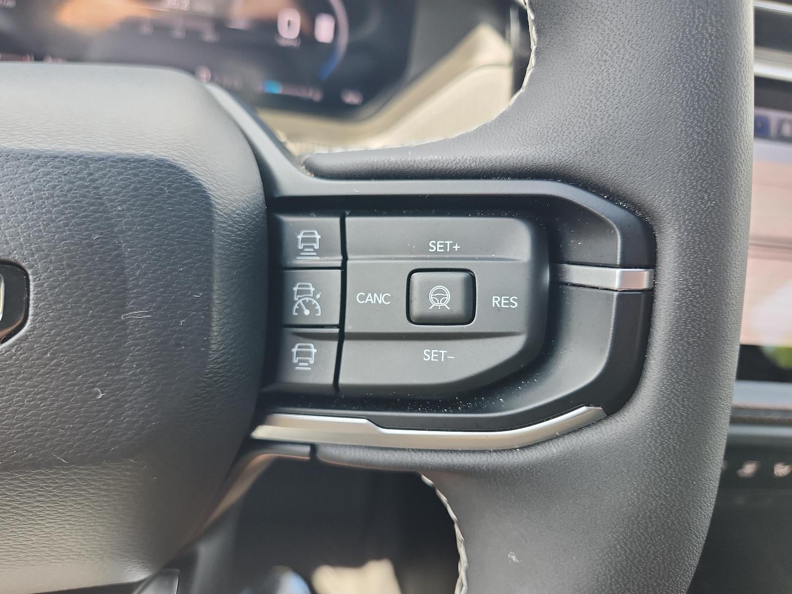 2026 Jeep Cherokee Overland