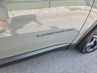 2026 Jeep Cherokee Overland