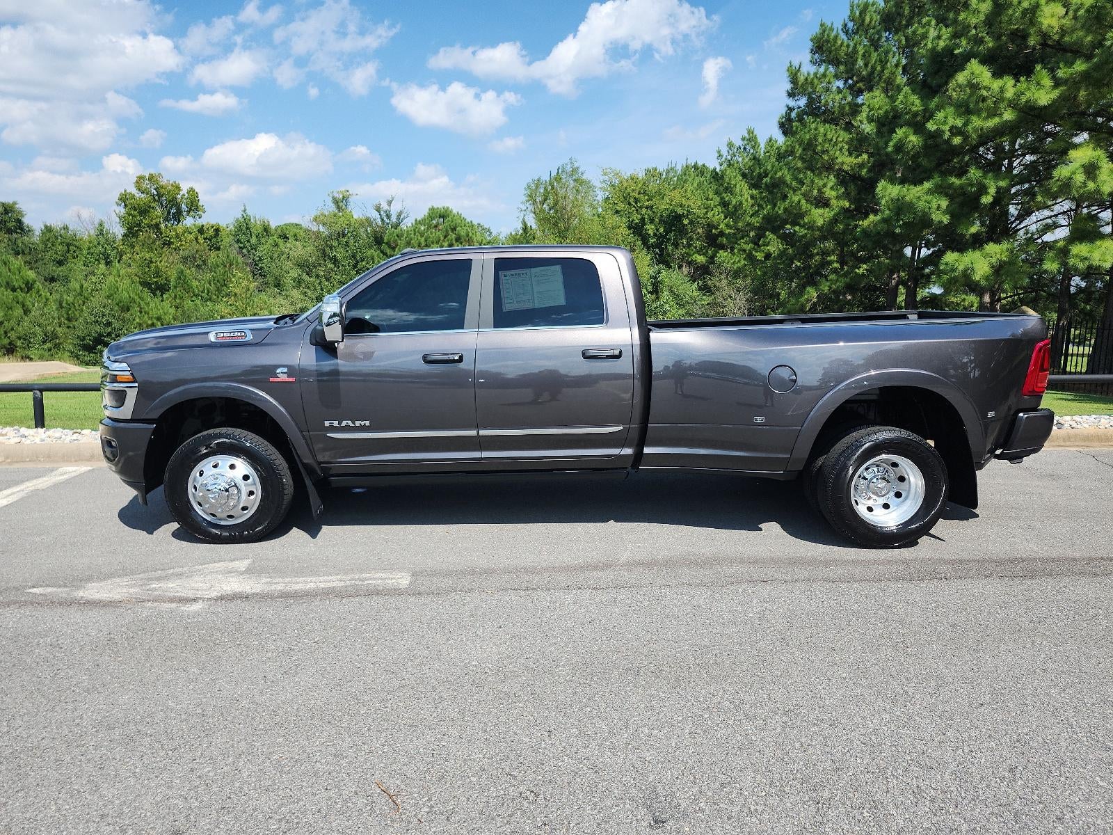 2025 RAM 3500 Limited